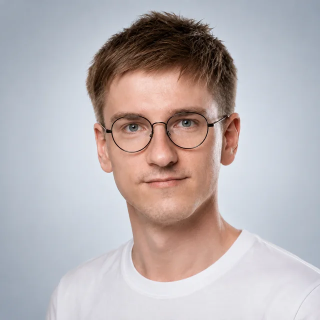Андрей Глотов